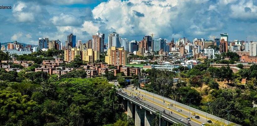 هتل Bucarica Plaza