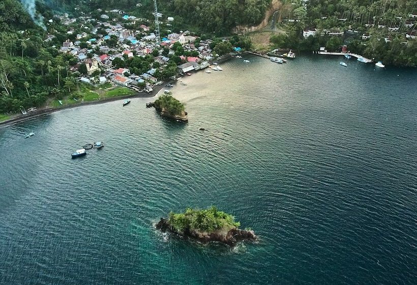 فندق Cocotinos Lembeh A Boutique Dive Lodge