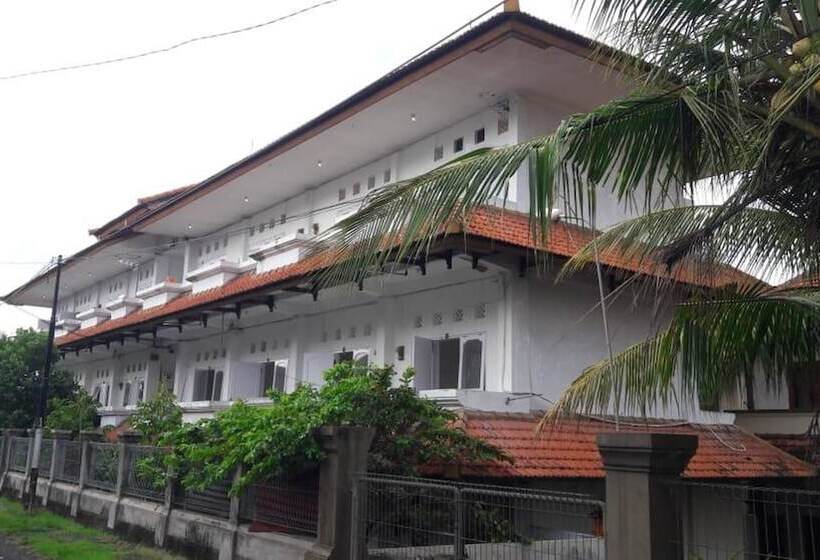 فندق Cozy Residence Wedasari Bali