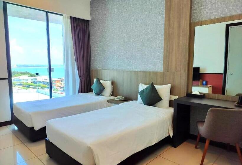D Wharf Hotel & Serviced Residence