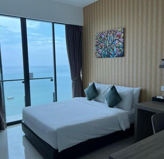 D Wharf Hotel & Serviced Residence