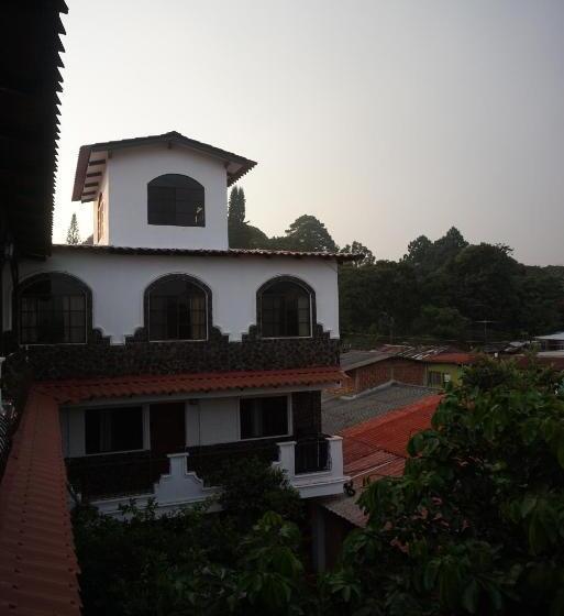 فندق & Restaurant Fleur De Lis