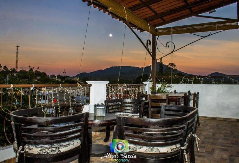 فندق & Restaurant Fleur De Lis