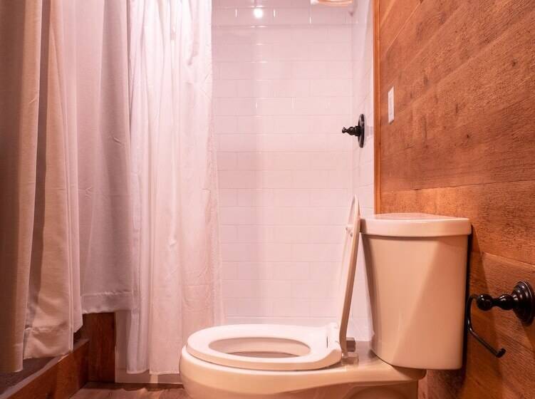 מוטל Elkhorn Cabins And Inn