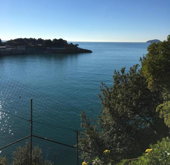 پانسیون Affittacamere La Baia Di Lerici