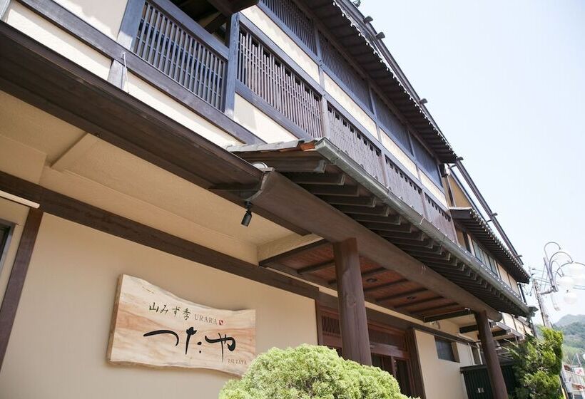 ریوکان Yamamizuki Urara Tsutaya