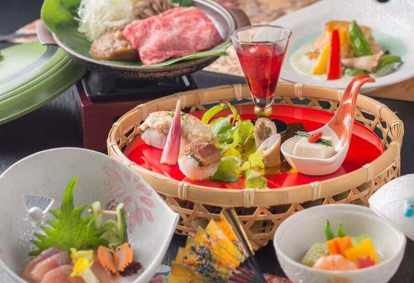 ریوکان Yamamizuki Urara Tsutaya