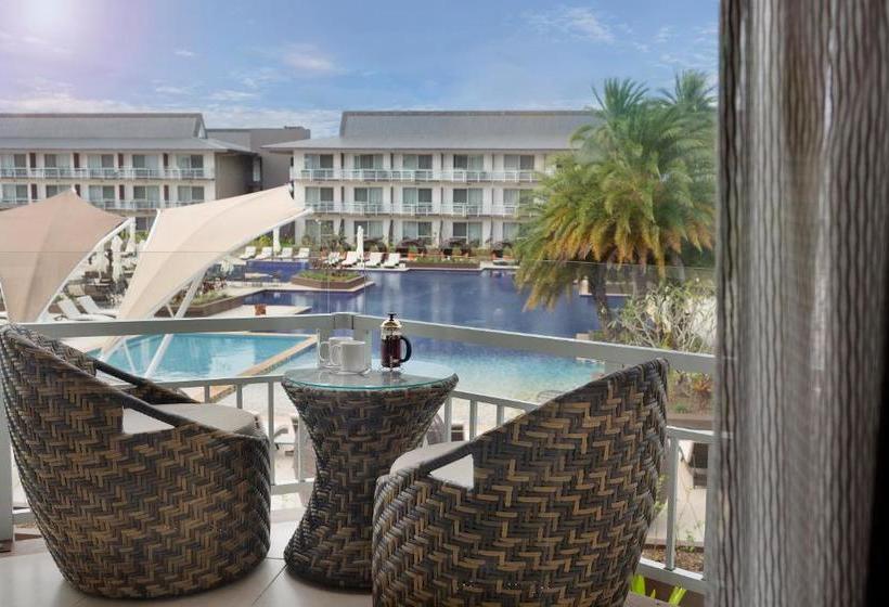 هتل Nadi Bay Resort And Spa Fiji