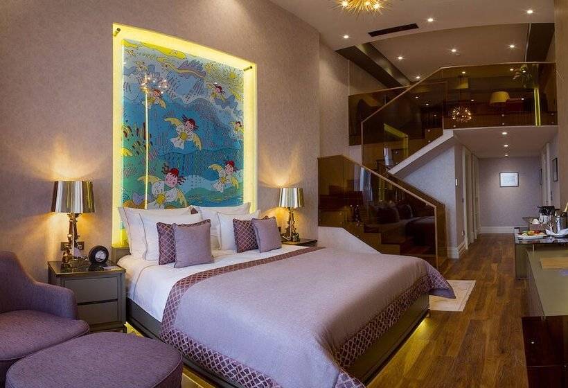 هتل Art Gallery