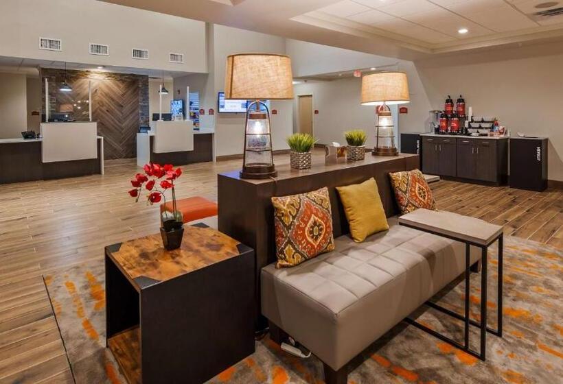 هتل Best Western Plus Elizabethtown Inn & Suites