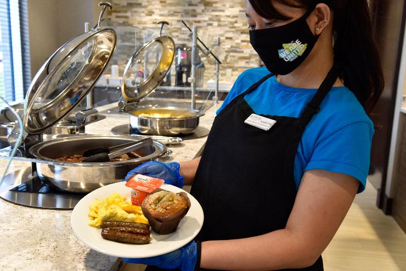 هتل Staybridge Suites Waterloo  St. Jacobs Area