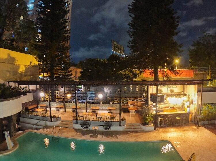 Medellin Vibes Hostel