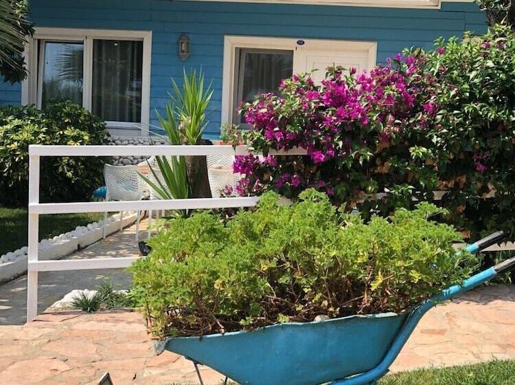 Drymades Resort