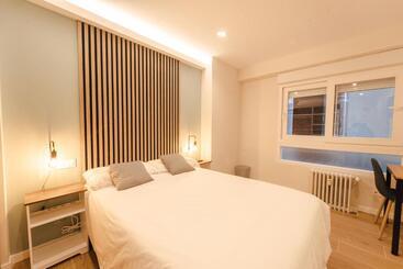 I M Room Suites Nuevos Ministerios   Bernabeu Digital Access - Madrid