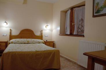 Refugio Lucien Briet - Torla