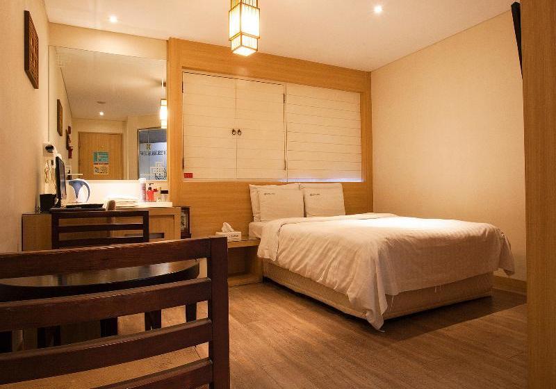 Fotos del hotel La Nuit Hotel Shinchon:  14