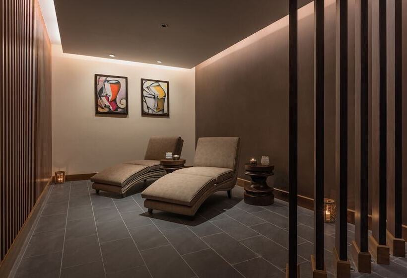 Fotos del hotel Neelkanth Sarovar Premiere:  2