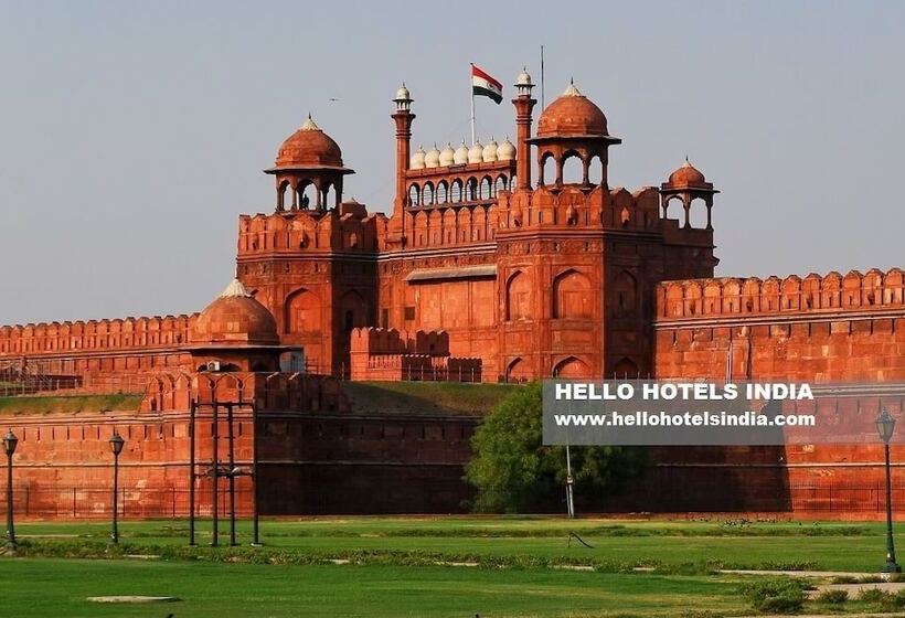 Fotos del hotel Suzi International:  6