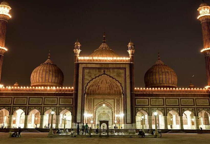 Fotos del hotel Suzi International:  9