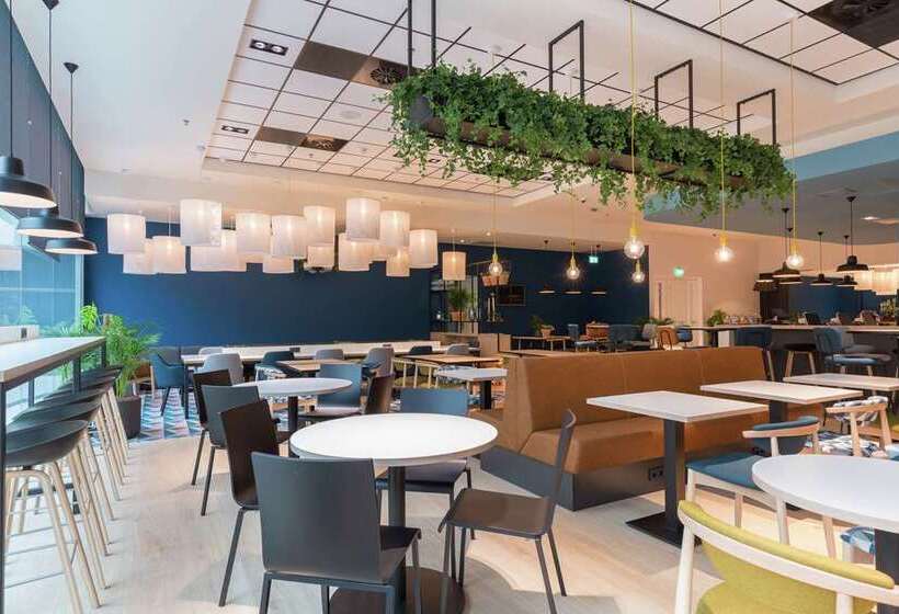 Fotos del hotel Hampton By Hilton Utrecht Centraal Station:  6