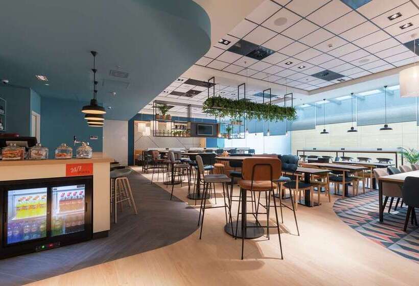 Fotos del hotel Hampton By Hilton Utrecht Centraal Station:  7
