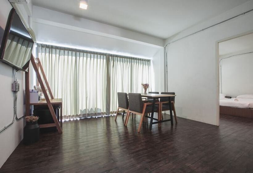 Fotos del hotel Arch39 The Wall:  9