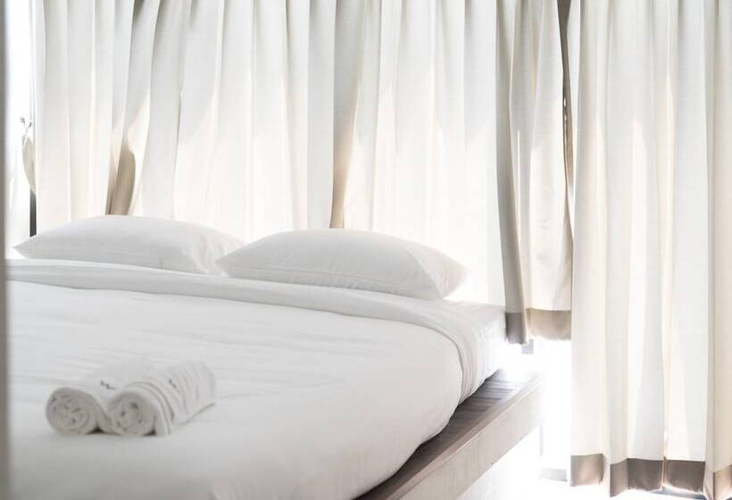 Fotos del hotel Arch39 The Wall:  24