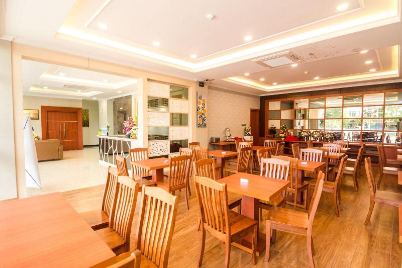 Fotos del hotel Blitz  Batam Centre:  22