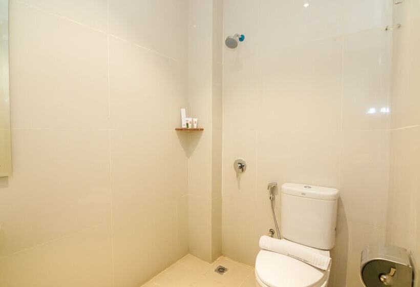 Fotos del hotel Blitz  Batam Centre:  11