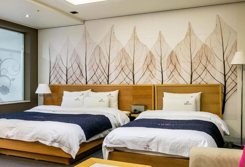 Fotos del hotel Ib:  25