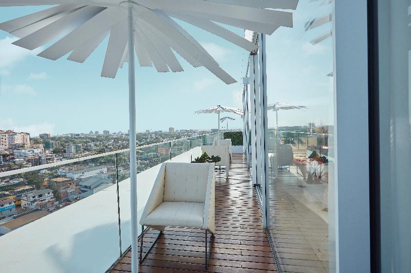 Fotos del hotel Number One Oxford Street Hotel And Suites:  3