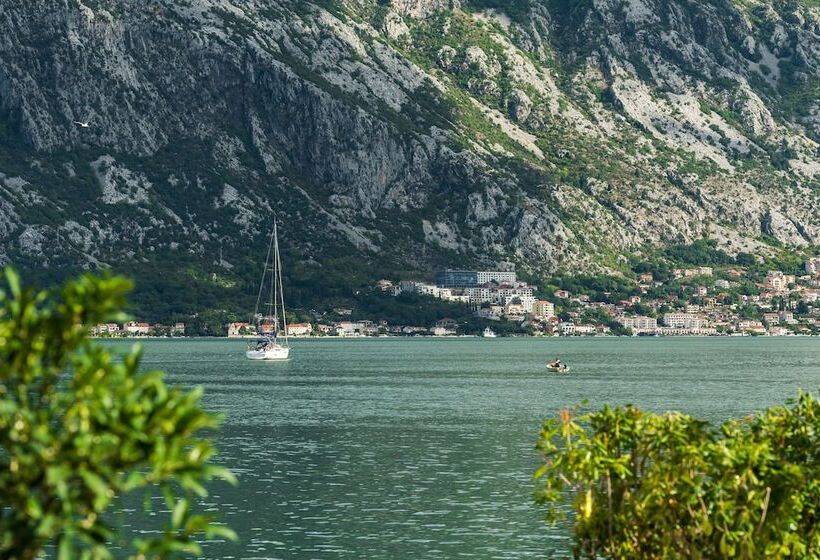 Fotos del hotel Blue Kotor Bay Premium Spa Resort:  40