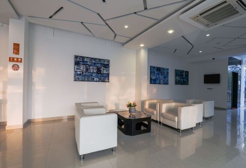 Fotos del hotel Treebo Trend The Conclave:  24