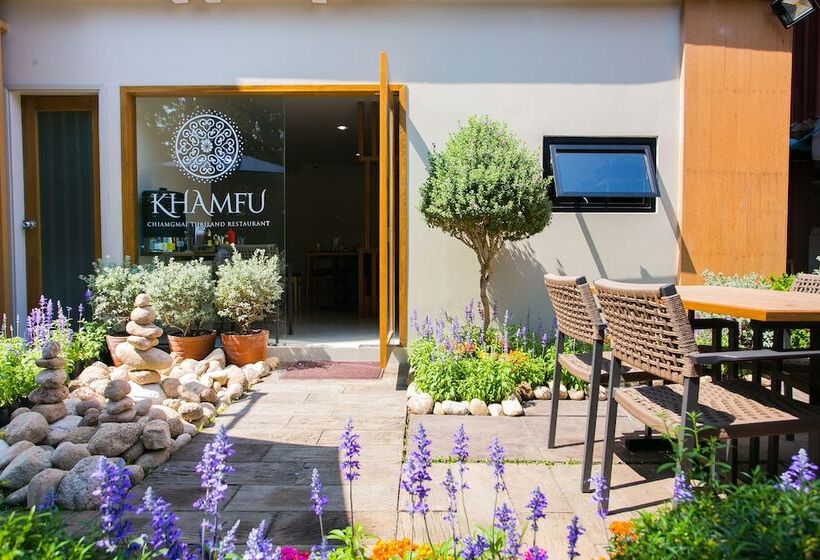 Fotos del hotel Lanna Thaphae:  12