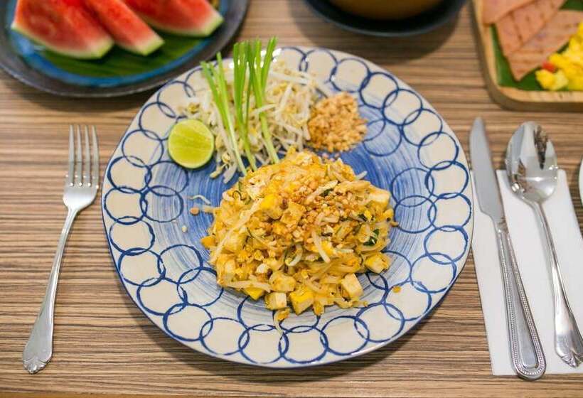 Fotos del hotel Lanna Thaphae:  18