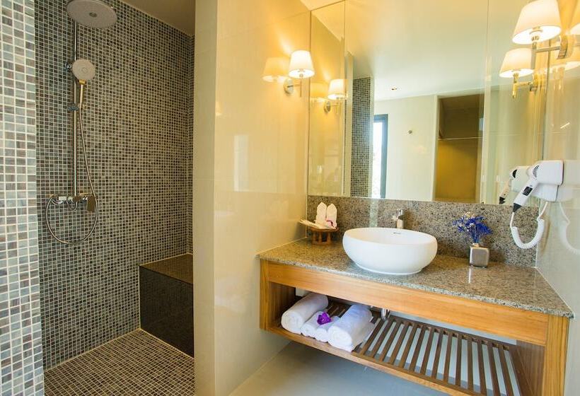 Fotos del hotel Lanna Thaphae:  22