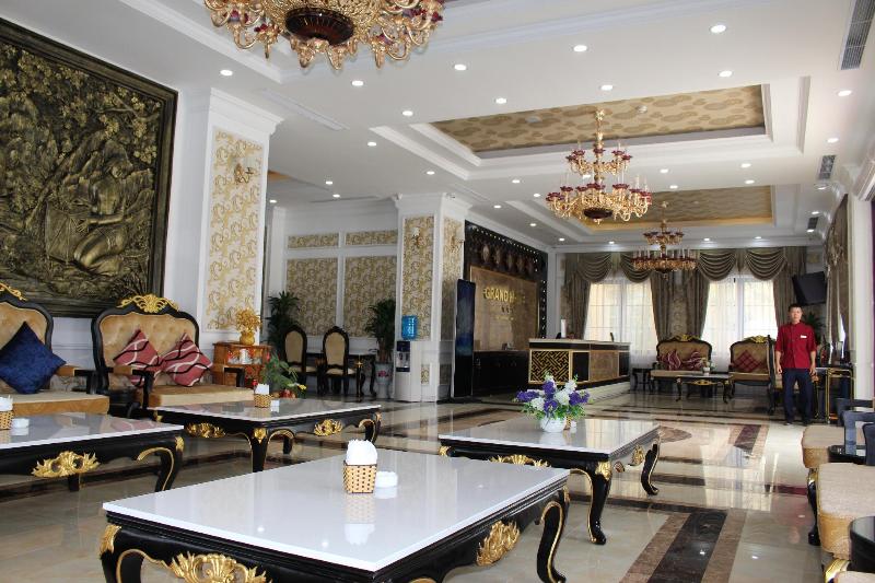 Fotos del hotel Grand:  2