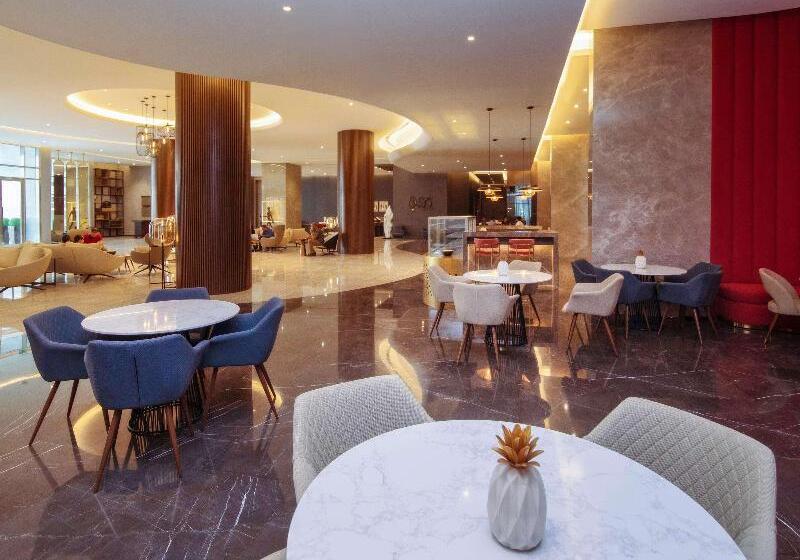 Fotos del hotel Pullman Sharjah:  4