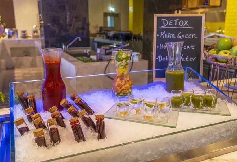 Fotos del hotel Pullman Sharjah:  9