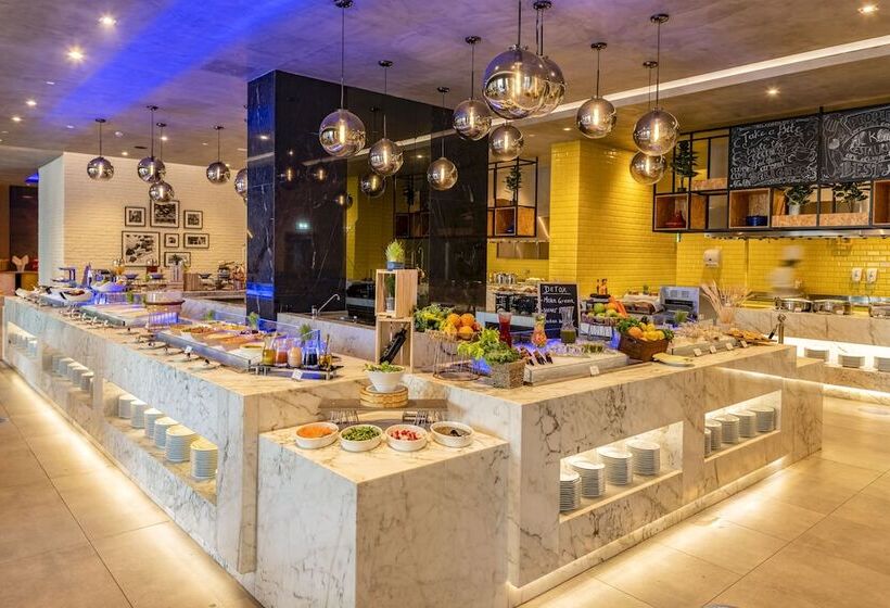 Fotos del hotel Pullman Sharjah:  16