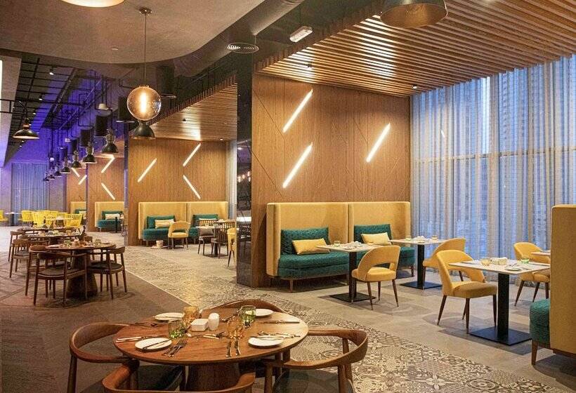 Fotos del hotel Pullman Sharjah:  24