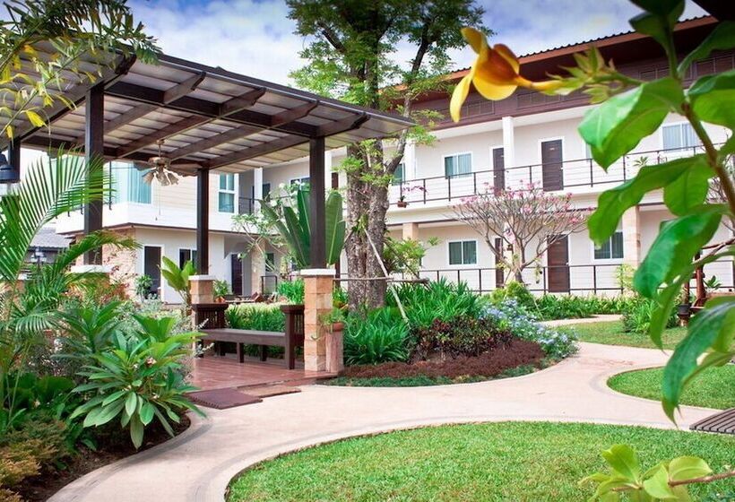 Fotos del hotel The Park Nangrong Resort:  24