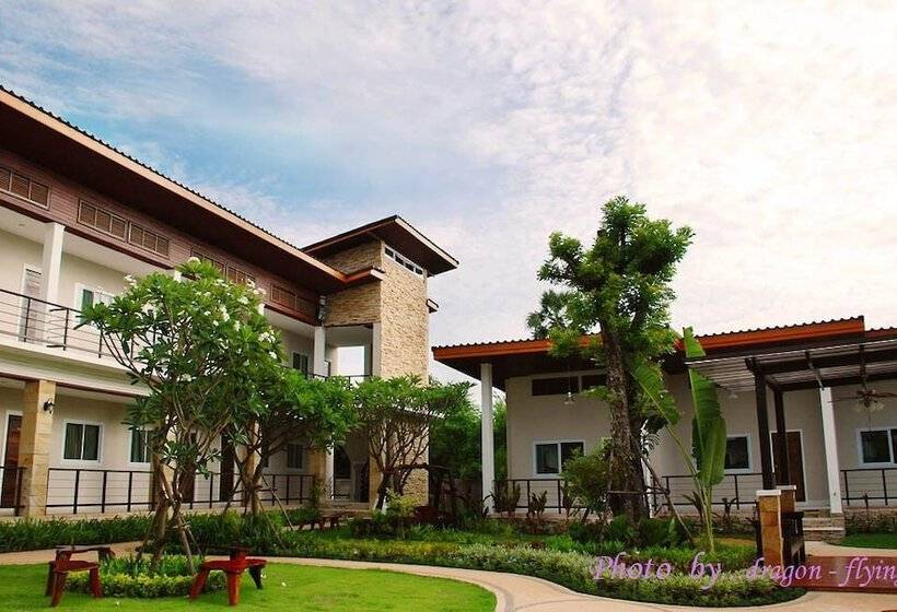 Fotos del hotel The Park Nangrong Resort:  23