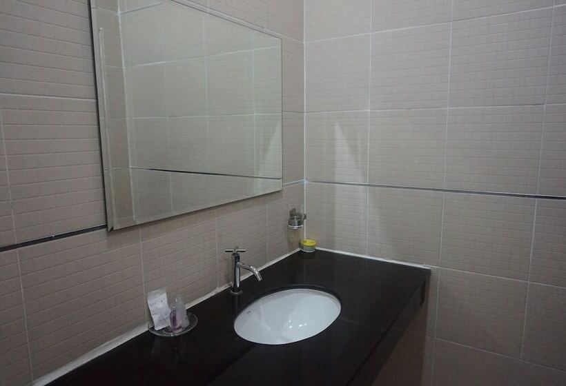 Fotos del hotel The Park Nangrong Resort:  16