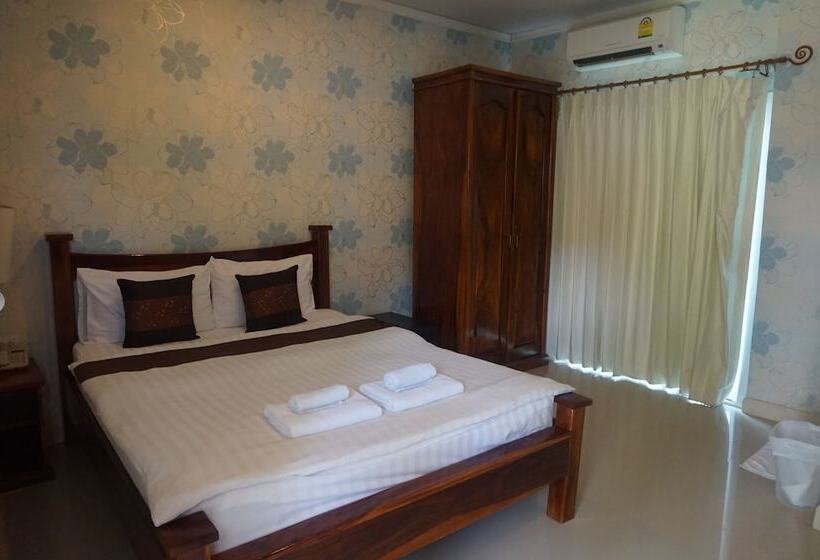 Fotos del hotel The Park Nangrong Resort:  2