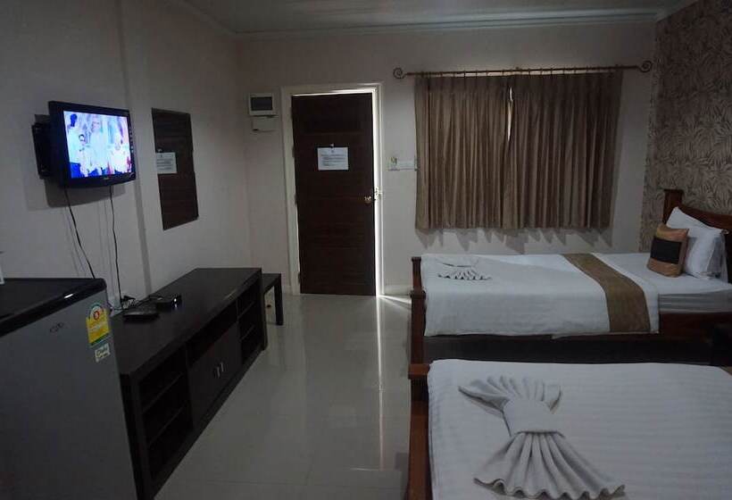 Fotos del hotel The Park Nangrong Resort:  25