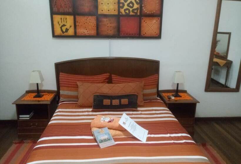 Fotos del hotel Oasis Country Lodge:  2