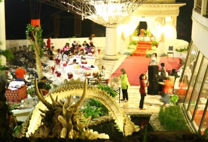 Fotos del hotel Vanda Gardenia Trawas:  14