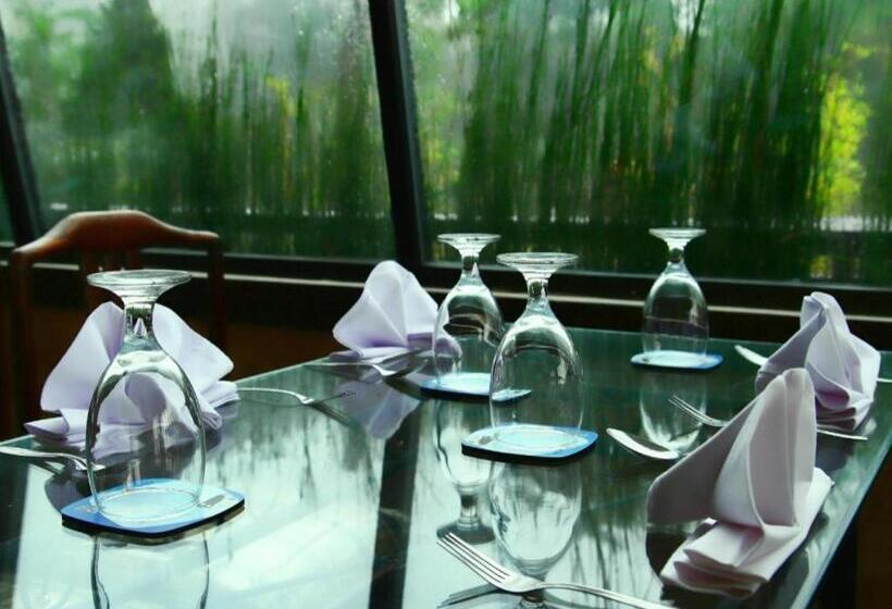 Fotos del hotel Vanda Gardenia Trawas:  15