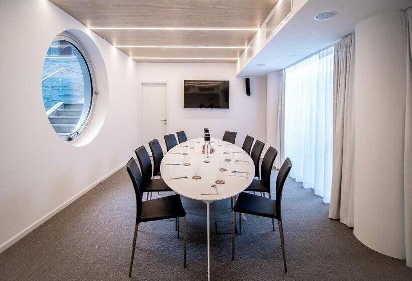 Fotos del hotel Innside By Melia Milano Torre Galfa:  18